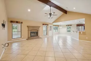 548 Highland Rd, Springtown, TX 76082 - Photo 6