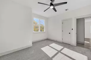 715 E Jefferson St, Waxahachie, TX 75165 - Photo 26