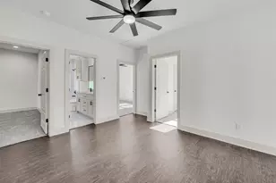715 E Jefferson St, Waxahachie, TX 75165 - Photo 20