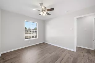 5608 Twin Oaks Dr, Haltom City, TX 76148 - Photo 24