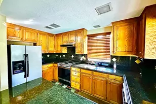 6835 Westlake Ave, Dallas, TX 75214 - Photo 32