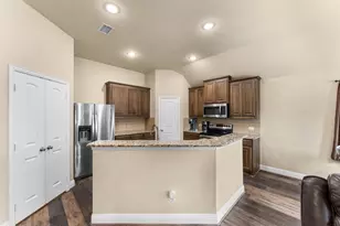 345 Pecos Dr, Crandall, TX 75114 - Photo 6