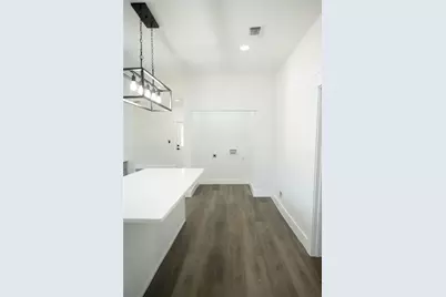 309 E Cheek Street, Saint Jo, TX 76265 - Photo 16