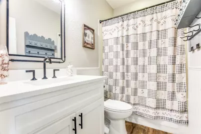 8060 Watson Road, Lantana, TX 76226 - Photo 12