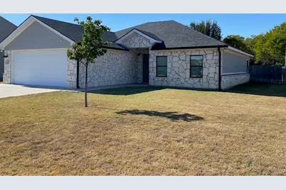 2201 Brooke, Brownwood, TX 76801 - Photo 2