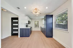 4849 Thistledown Dr, Fort Worth, TX 76137 - Photo 2