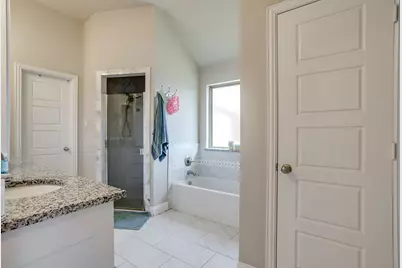 940 Sam Street, Springtown, TX 76082 - Photo 24