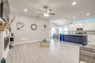 940 Sam St, Springtown, TX 76082 - Photo 6