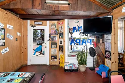 124 W North Commerce Street, Wills Point, TX 75169 - Photo 8