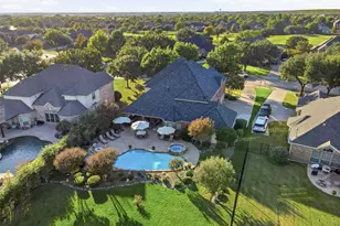 9910 Broadmoor Ln, Rowlett, TX 75089 - Photo 40