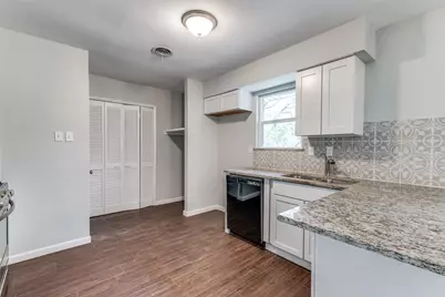 1236 King Drive, Bedford, TX 76022 - Photo 8