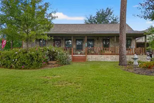 509 Wildewood Dr, Chandler, TX 75758 - Photo 1