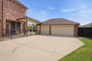 1827 Windsong Cir, Keller, TX 76248 - Photo 36