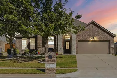 320 Little John Court, Saginaw, TX 76179 - Photo 1