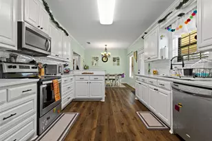 124 Woodpecker Rd, Gladewater, TX 75647 - Photo 18