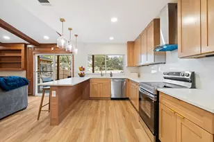 8629 Baumgarten Dr, Dallas, TX 75228 - Photo 12