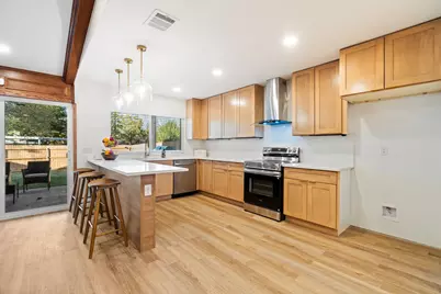 8629 Baumgarten Drive, Dallas, TX 75228 - Photo 10