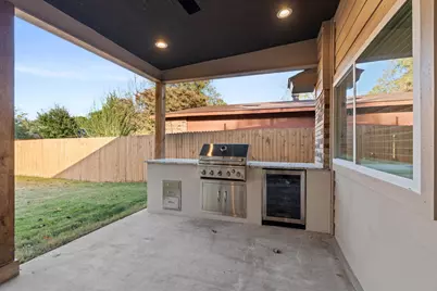 8629 Baumgarten Drive, Dallas, TX 75228 - Photo 28