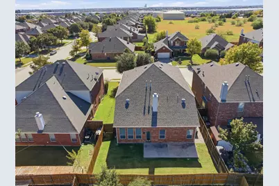 2731 Safe Harbor Drive, Lewisville, TX 75056 - Photo 36