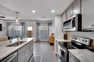 5619 Preston Oaks Rd, Dallas, TX 75254 - Photo 10