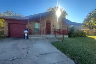 2 Tansey Cir, Mesquite, TX 75149 - Photo 1