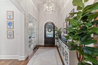 2202 Stonebridge Lane, Mansfield, TX 76063 - Photo 2