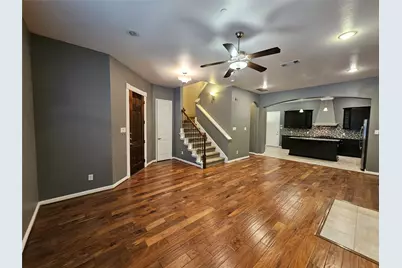 8627 Calvin Road, Irving, TX 75063 - Photo 4