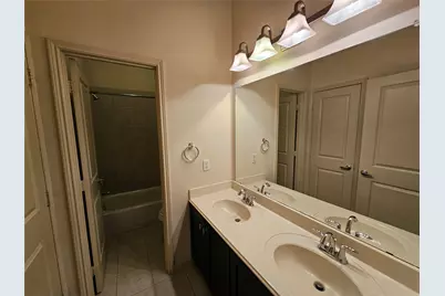 8627 Calvin Road, Irving, TX 75063 - Photo 20