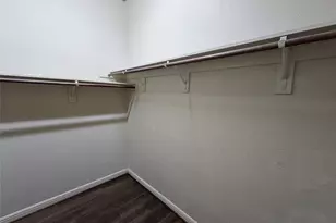 8627 Calvin Rd, Irving, TX 75063 - Photo 32