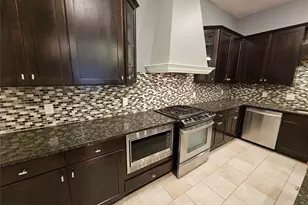 8627 Calvin Rd, Irving, TX 75063 - Photo 10