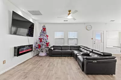 9236 Castorian Drive, Fort Worth, TX 76131 - Photo 12