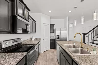 9236 Castorian Drive, Fort Worth, TX 76131 - Photo 18