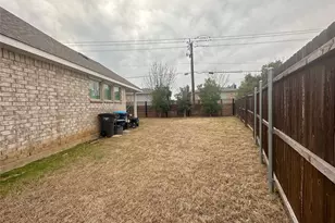 1900 Highlander Ct, Fort Worth, TX 76120 - Photo 32