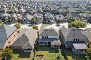 720 Sundrop Dr, Little Elm, TX 75068 - Photo 28