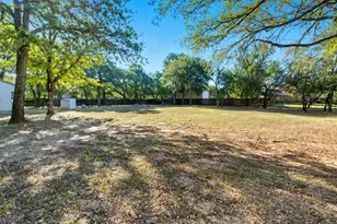 119 Forest Creek Cir, Weatherford, TX 76088 - Photo 10