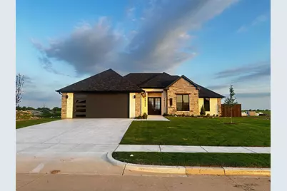 1805 Sudbury Drive, Cleburne, TX 76033 - Photo 1