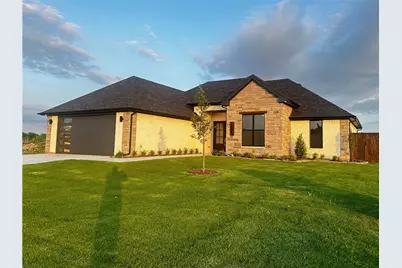 1805 Sudbury Drive, Cleburne, TX 76033 - Photo 4