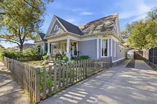 1812 Alston Ave, Fort Worth, TX 76110 - Photo 4