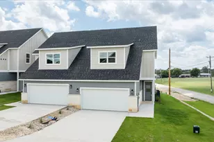 720 N Sycamore St, Hico, TX 76457 - Photo 24
