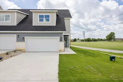 720 N Sycamore Street, Hico, TX 76457 - Photo 4