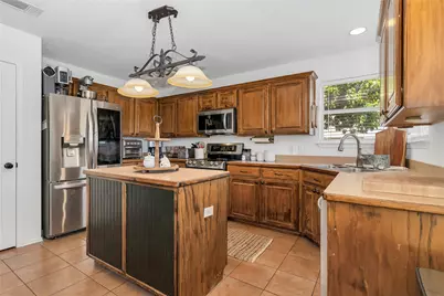 11008 Flores Trail, Crowley, TX 76036 - Photo 12