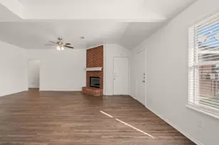 1542 Sunny Meadow Rd, Lancaster, TX 75134 - Photo 16