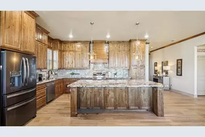 220 Delatorre Street, Trenton, TX 75490 - Photo 6