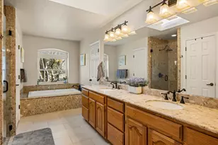 4410 Halo Ct, Granbury, TX 76049 - Photo 20