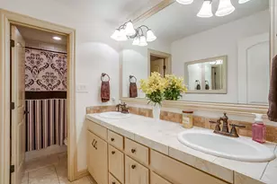 1325 Whisper Willows Dr, Fort Worth, TX 76052 - Photo 28