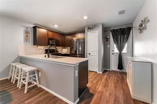 2213 Nightgrove Cir, Crandall, TX 75114 - Photo 2