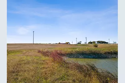 7301 Retreat Boulevard, Cleburne, TX 76033 - Photo 38