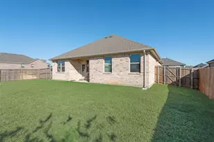 136 Creekside Dr, Sanger, TX 76266 - Photo 24