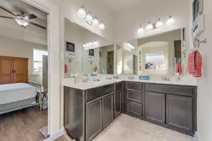 136 Creekside Dr, Sanger, TX 76266 - Photo 18