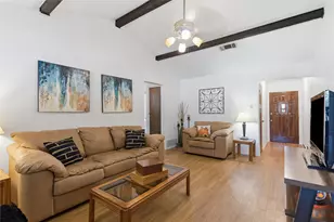 900 Meadowlark Dr, Mansfield, TX 76063 - Photo 6